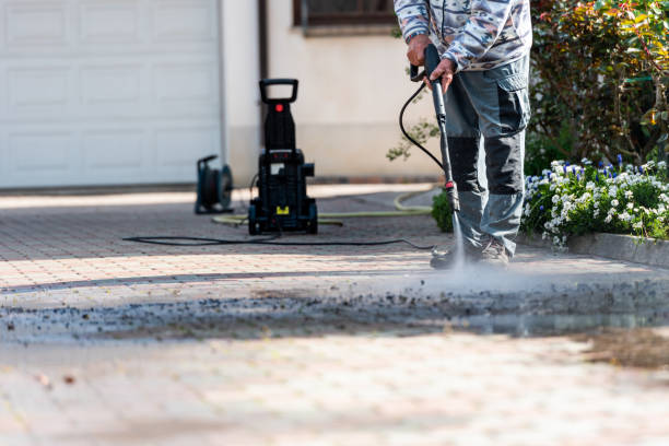 Why Choose Our Certified Pressure Washing Experts for Your Project Needs in Felton, CA?